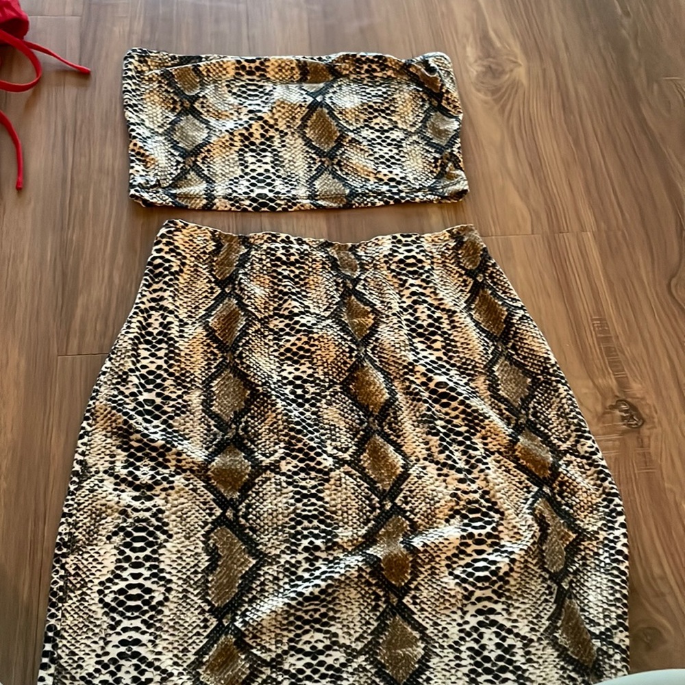 Snake skin set